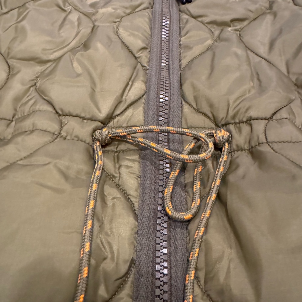 Coach Green Quilted Puffer Jacket - Picture 10 of 11